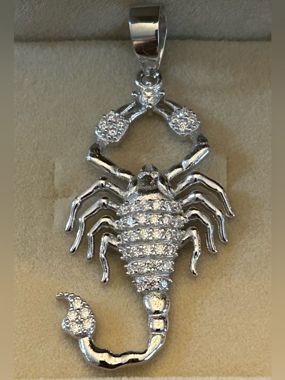 1.00CTW Pave’ Moissanite 925 Sterling Silver Scorpion 🦂 Pendant Men’s Necklace